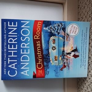 🌼5 for $25🌼 The Christmas Room by Catherine Anderson